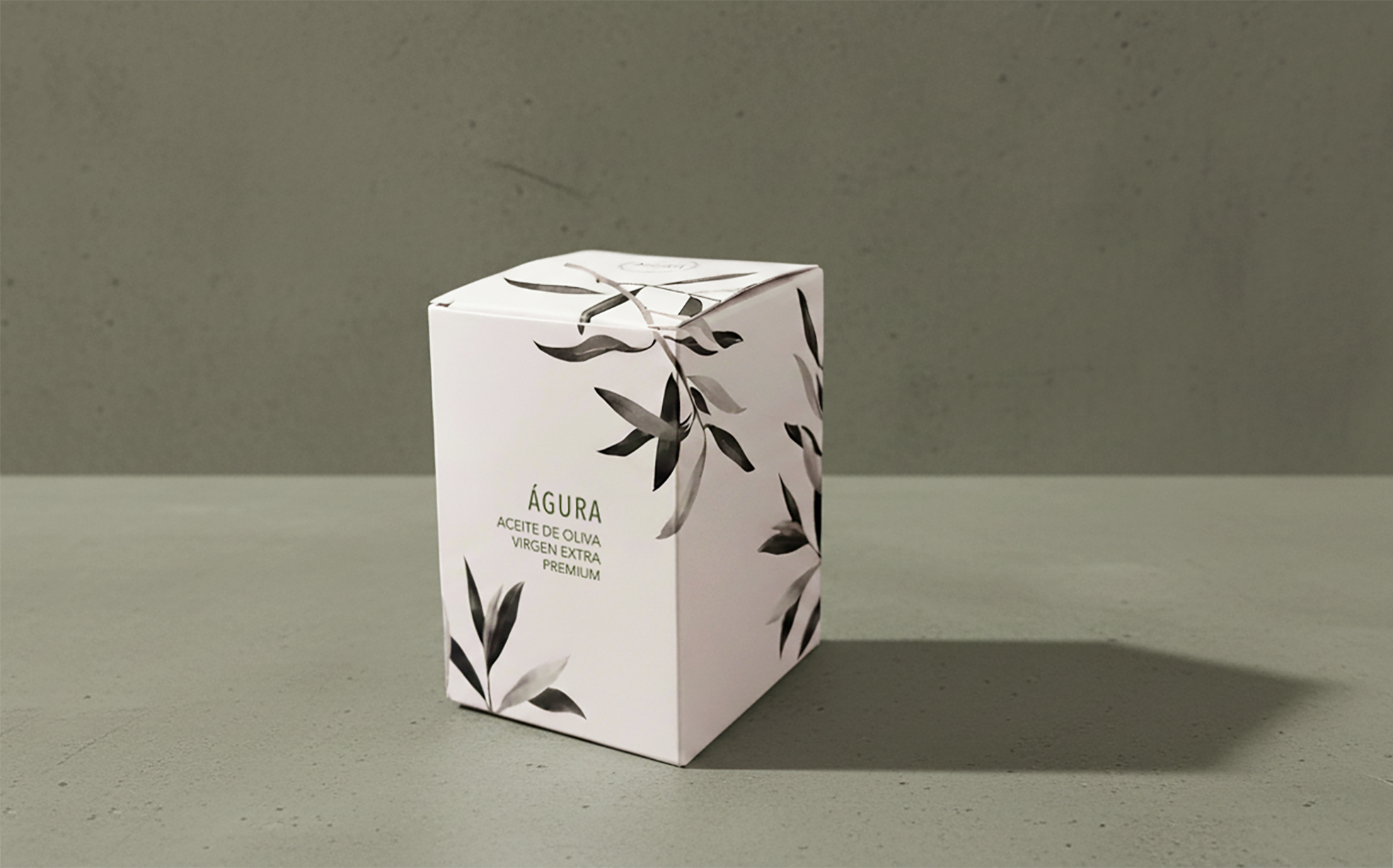 caja para botella aceite de oliva virgen extra andalucia agura diseño veralidad studio packaging box etiqueta