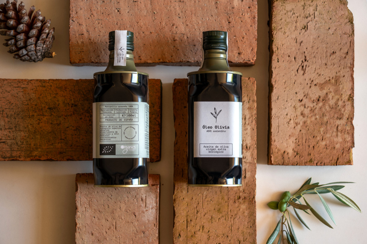 oleo olivia aceite de oliva virgen extra ecológico aove sostenible trujillo caceres veralidads diseño de marca packaging